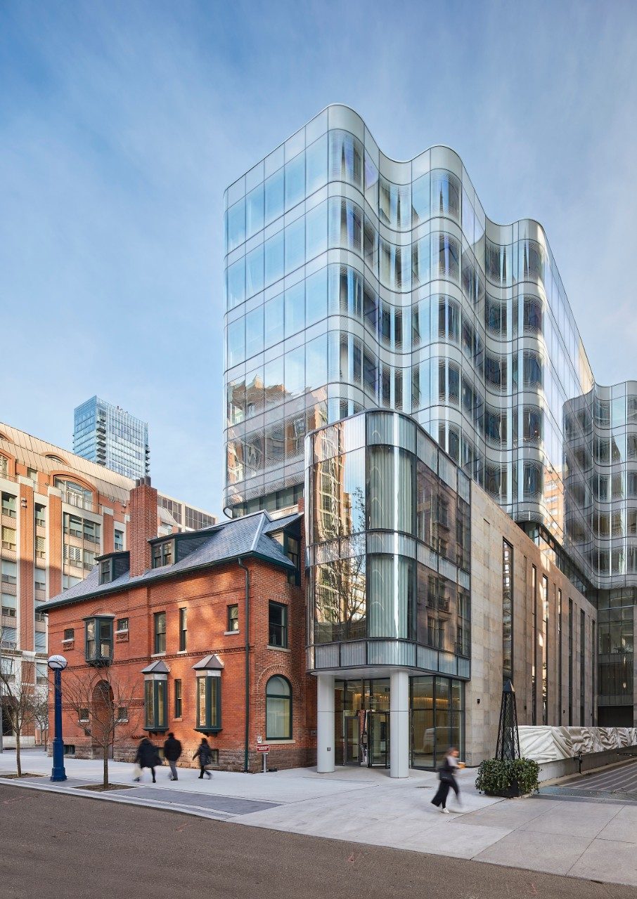 อาคาร 7 St Thomas