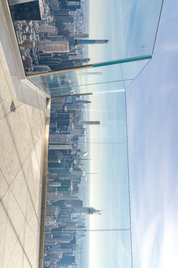 แข็งแกร่งแต่ละเอียดอ่อน 